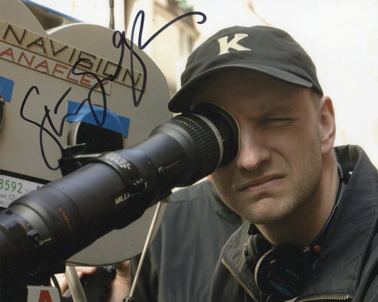 STEVEN SODERBERGH SIGNED 8X10 PHOTO