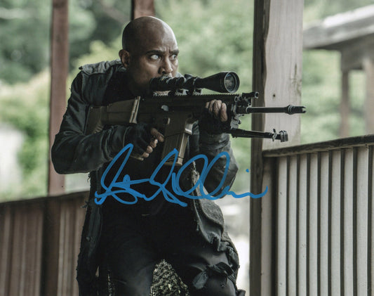 SETH GILLIAM SIGNED THE WALKING DEAD 8X10 PHOTO (7)