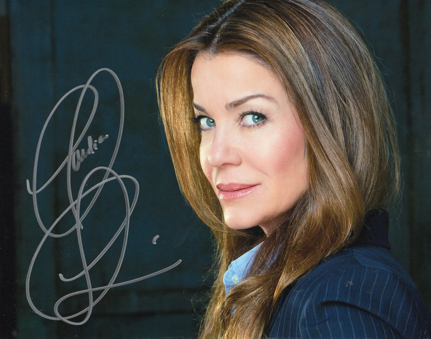 CLAUDIA CHRISTIAN SIGNED SEXY 10X8 PHOTO (4)