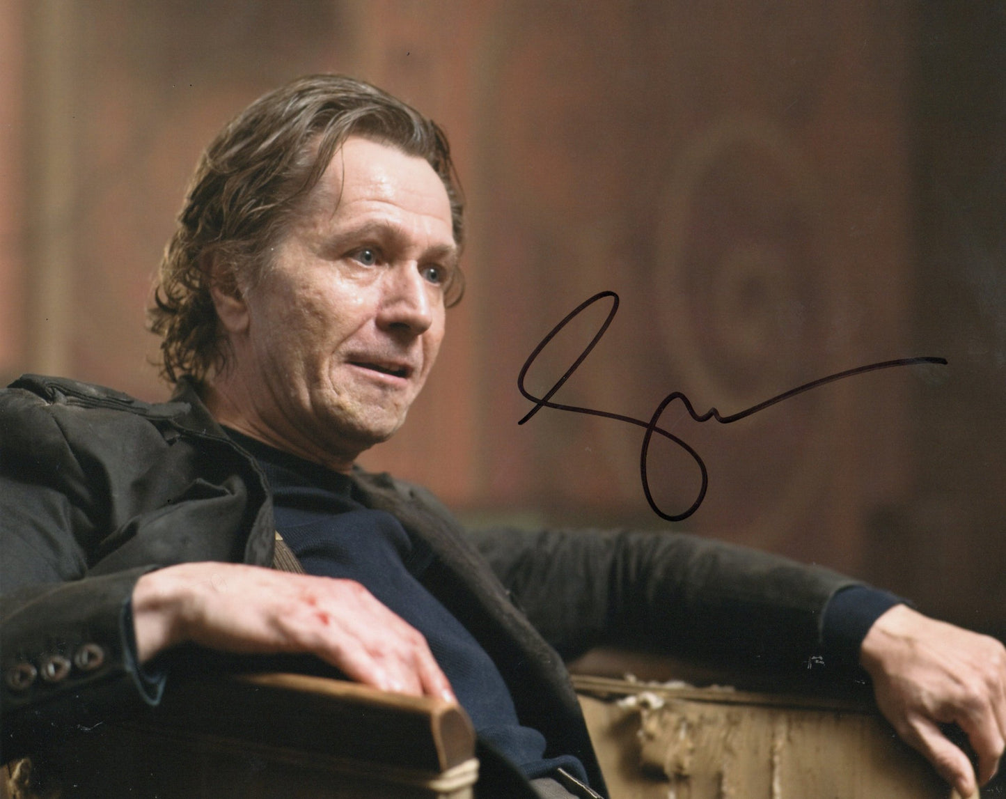 GARY OLDMAN SIGNED THE BOOK OF ELI 8X10 PHOTO