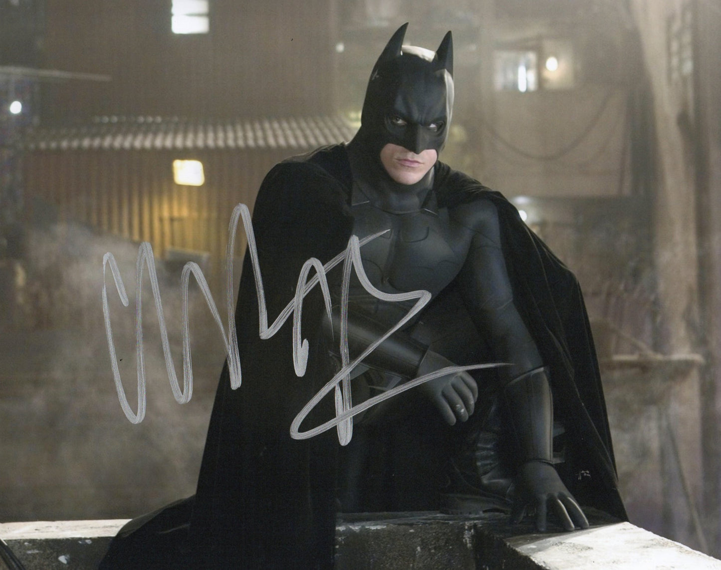 CHRISTIAN BALE SIGNED THE DARK KNIGHT PHOTO (2)