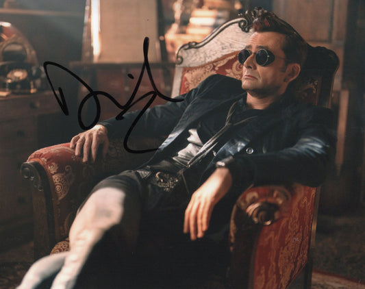 DAVID TENNANT SIGNED GOOD OMENS 8X10 PHOTO (2)