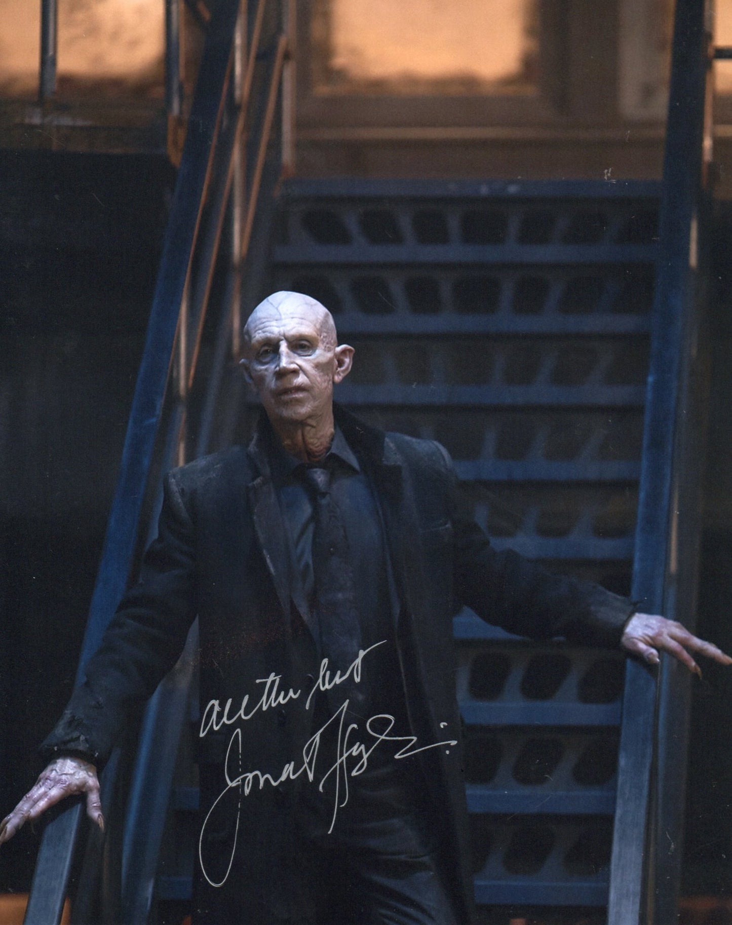 JONATHAN HYDE SIGNED THE STRAIN 8X10 PHOTO (1)
