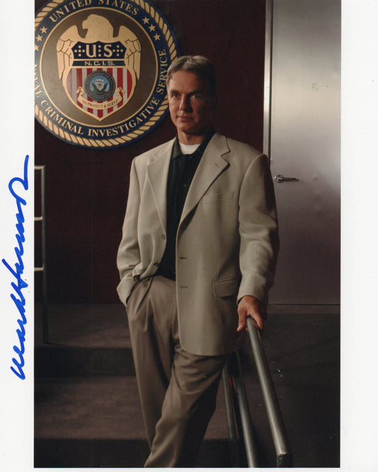 MARK HARMON SIGNED NCIS 8X10 PHOTO (2)