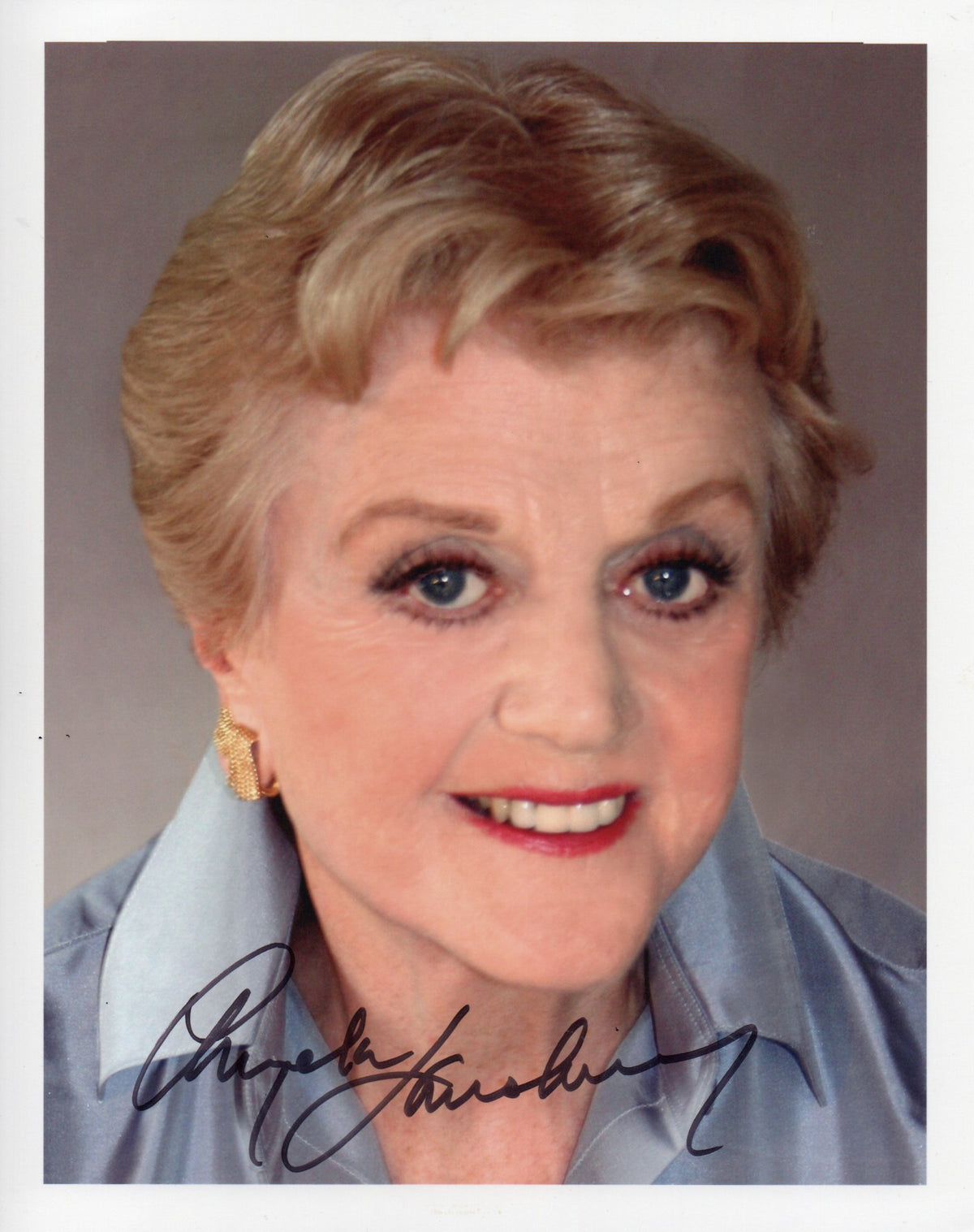 ANGELA LANSBURY SIGNED 8X10 PHOTO
