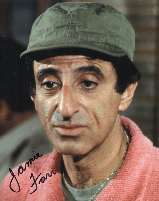 JAMIE FARR SIGNED MASH 8X10 PHOTO (3)