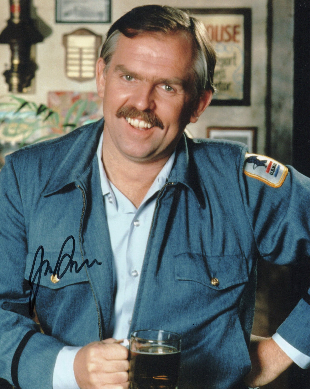 JOHN RATZENBERGER SIGNED CHEERS 8X10 PHOTO  (2)