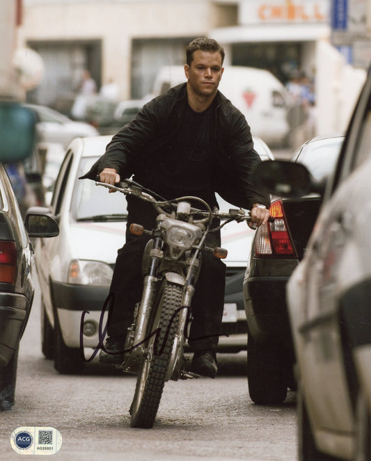 MATT DAMON SIGNED BOURNE 8X10 PHOTO (8) ALSO ACG CERT AUTHENTICATION