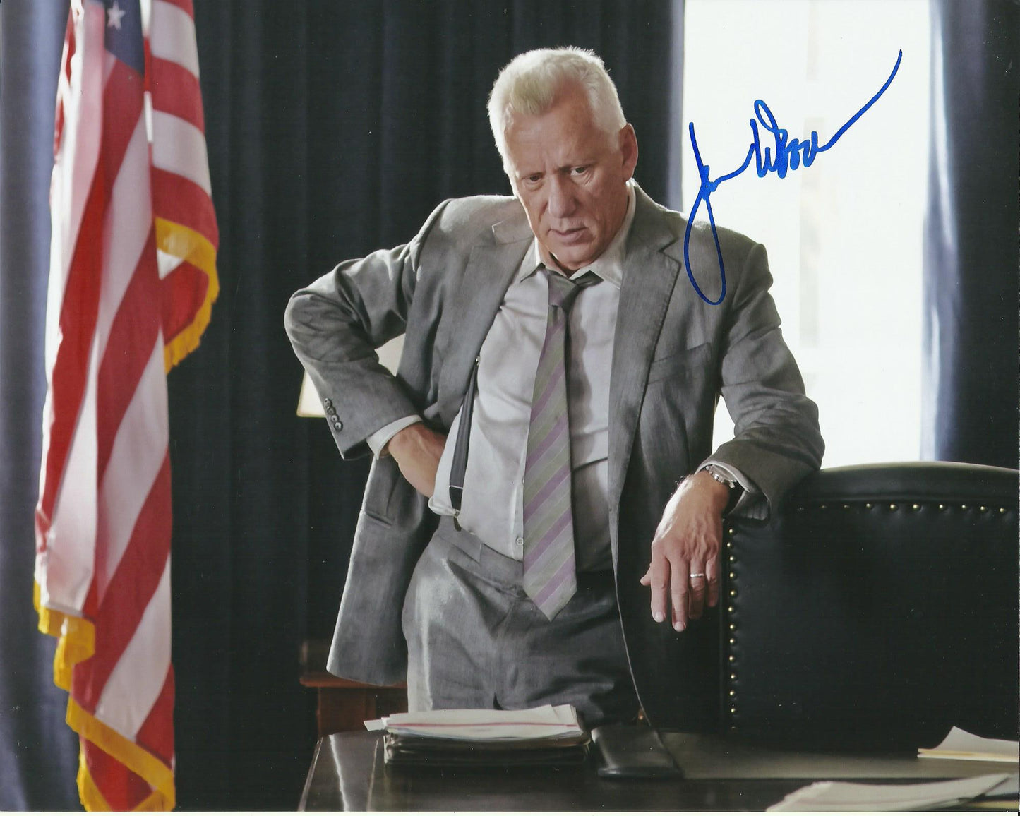 JAMES WOODS SIGNED 8X10 PHOTO (4)