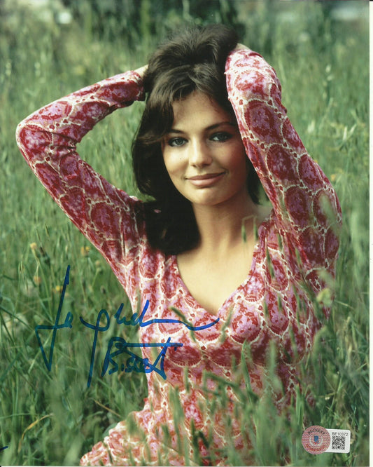 JACQUELINE BISSET SIGNED SEXY 10X8 PHOTO (3) ALSO BECKETT COA