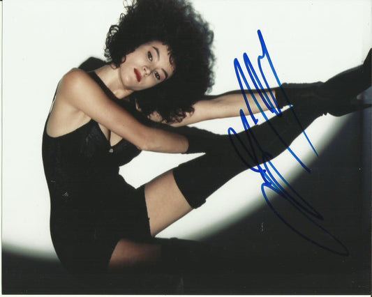 JENNIFER TILLY SIGNED SEXY 10X8 PHOTO (5)