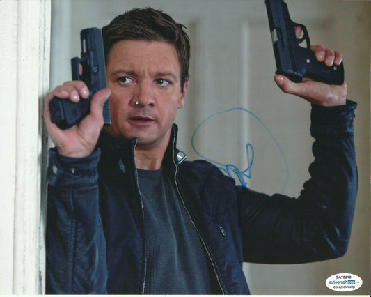 JEREMY RENNER SIGNED BOURNE LEGACY 8X10 PHOTO  ALSO ACOA CERTIFIED