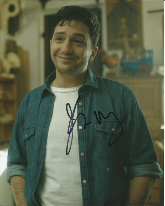 JOHN MAGARO SIGNED UMBRELLA ACADEMY 8X10 PHOTO (1)