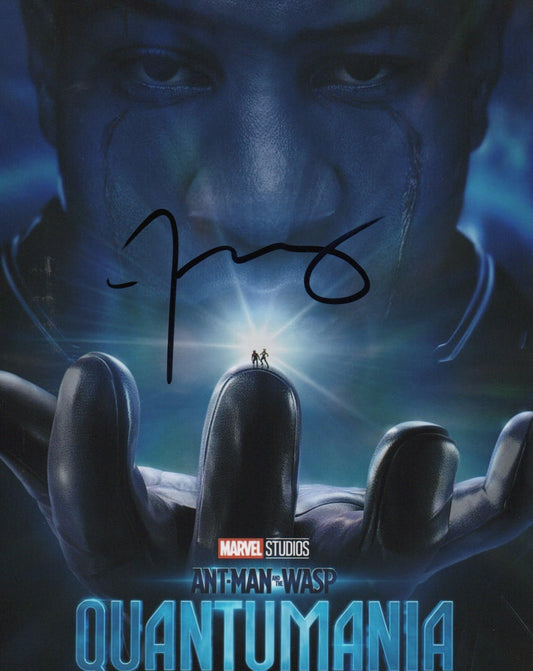 JONATHAN MAJORS SIGNED ANT-MAN 8X10 PHOTO (1)