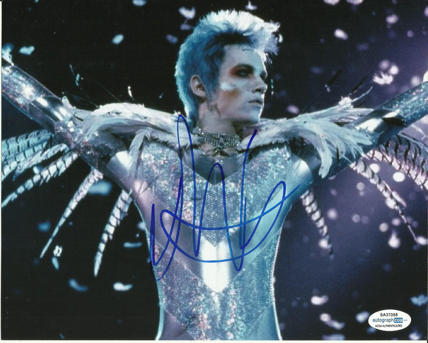 JONATHAN RHYS MEYERS SIGNED VELVET GOLDMINE 8X10 PHOTO UACC REG 242 ALSO ACOA CERTIFIED
