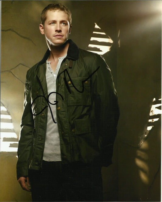 JOSH DALLAS SIGNED ONCE UPON A TIME 8X10 PHOTO (4)