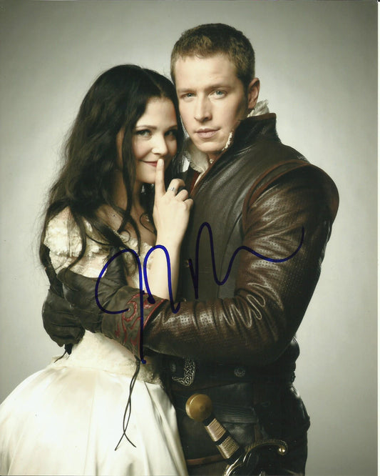 JOSH DALLAS SIGNED ONCE UPON A TIME 8X10 PHOTO (11)