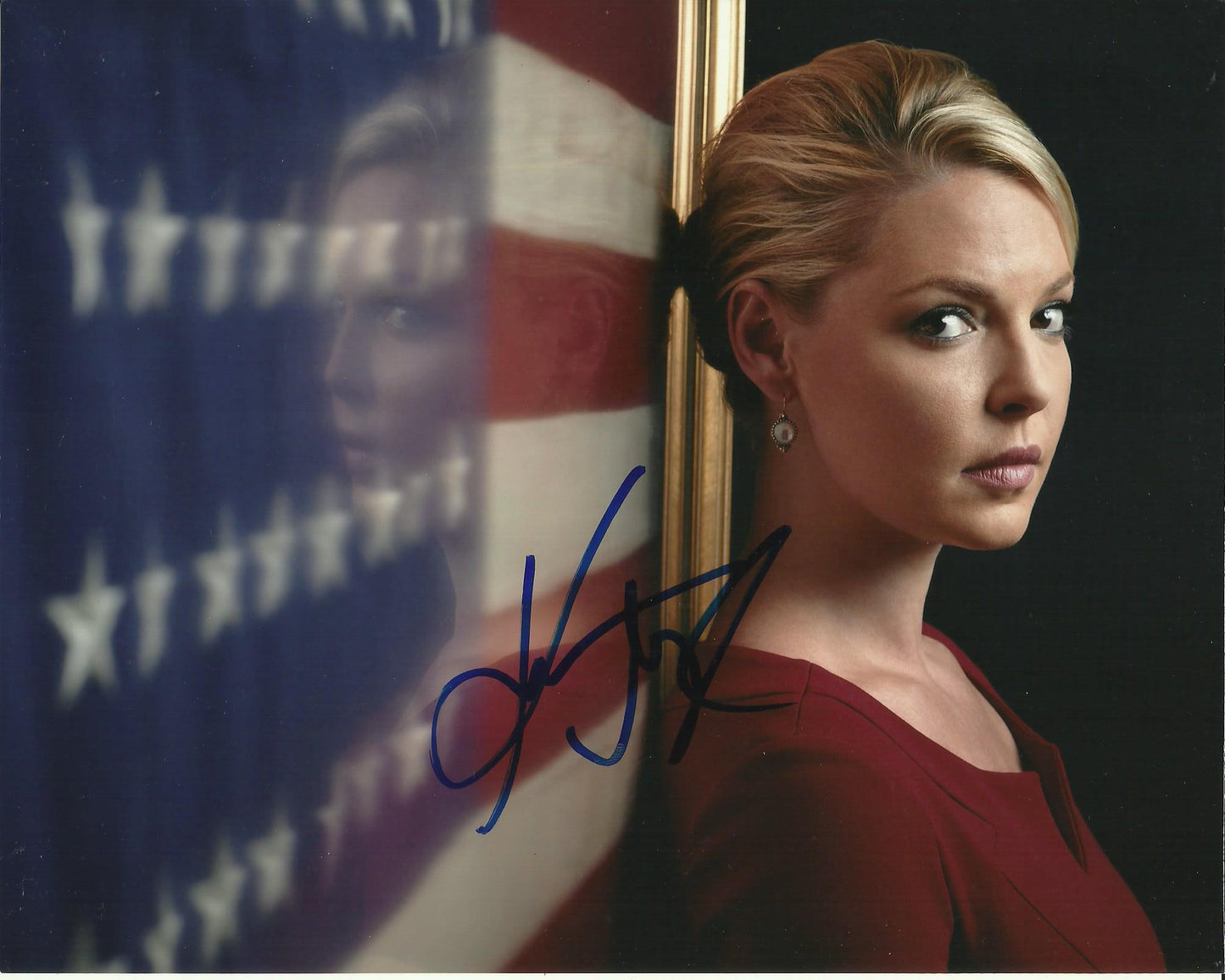 KATHERINE HEIGL SIGNED SEXY 10X8 PHOTO (2)