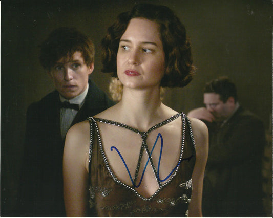KATHERINE WATERSTON SIGNED FANTASTIC BEASTS 10X8 PHOTO (1)