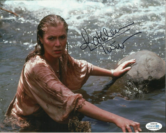 KATHLEEN TURNER SIGNED ROMANCING THE STONE 10X8 PHOTO (4) ALSO ACOA CERTIFIED