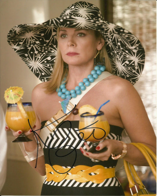 KIM CATTRALL SIGNED SEXY 10X8 PHOTO (9)