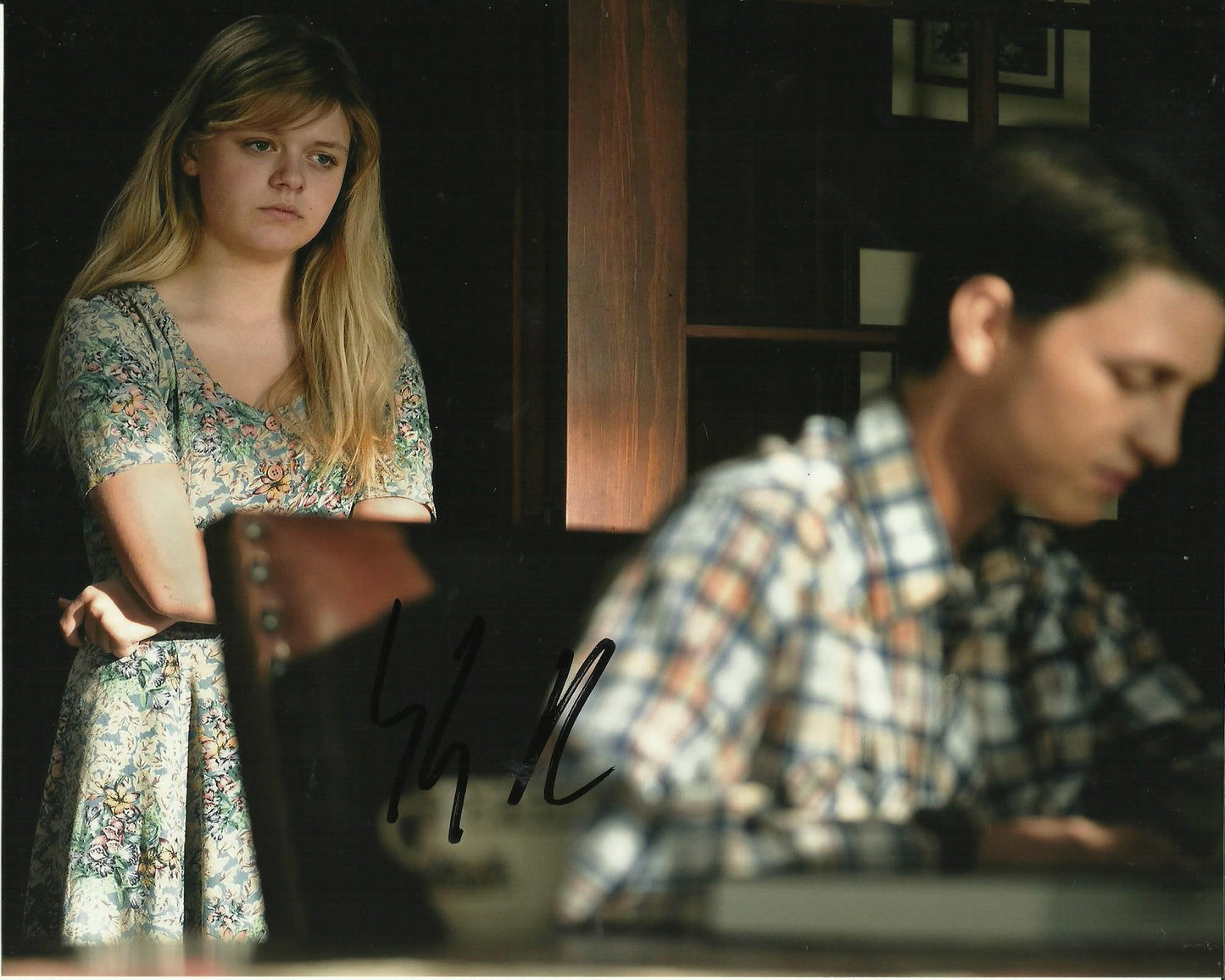 KYLIE ROGERS SIGNED YELLOWSTONE 10X8 PHOTO (1)