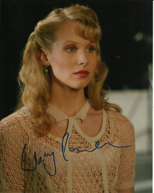 LUCY PUNCH SIGNED SEXY 10X8 PHOTO (3)