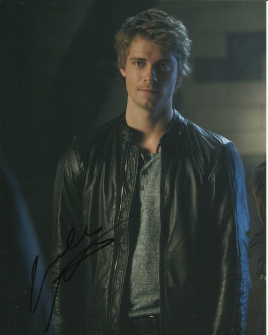 LUKE MITCHELL SIGNED COOL 8X10 PHOTO