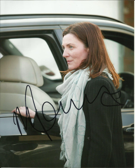 MICHELLE FAIRLEY SIGNED 24 10X8 PHOTO (1)