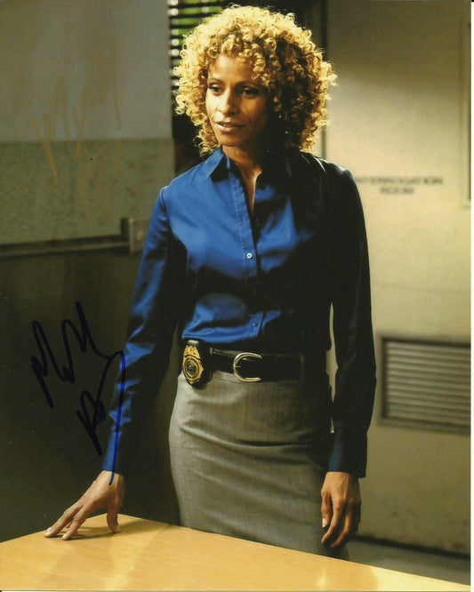 MICHELLE HURD SIGNED ASH VS EVIL DEAD 10X8 PHOTO (2)