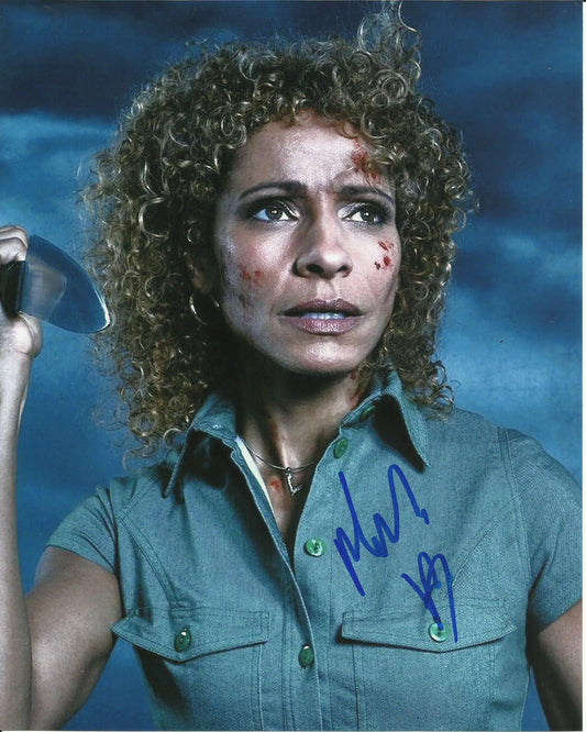 MICHELLE HURD SIGNED ASH VS EVIL DEAD 10X8 PHOTO (4)