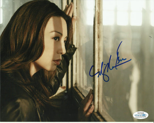 MING-NA WEN SIGNED SEXY 10X8 PHOTO (1) ALSO ACOA CERTIFIED