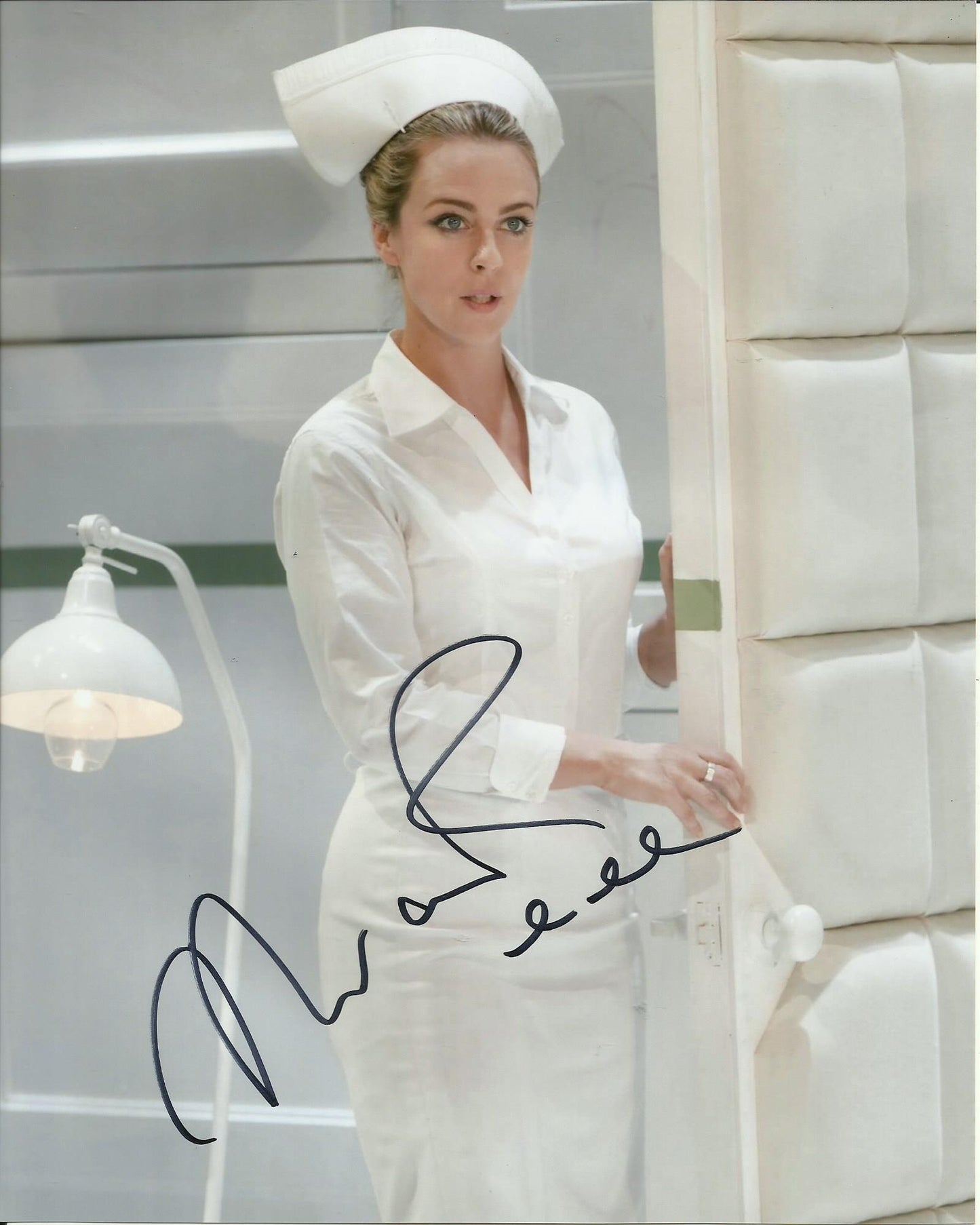 MIRANDA RAISON SIGNED SEXY 10X8 PHOTO (3)