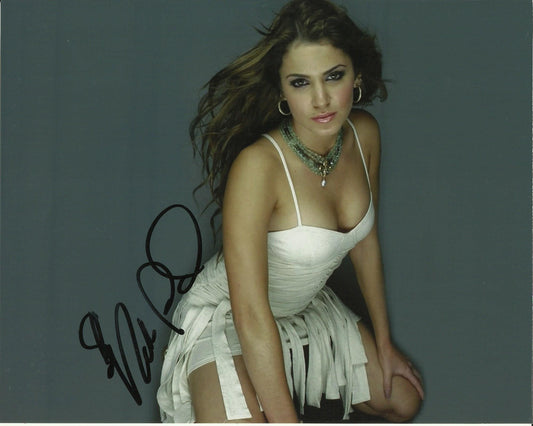 NIKKI REED SIGNED SEXY 10X8 PHOTO (2)