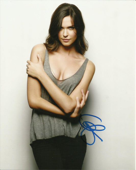 ODETTE ANNABLE SIGNED SEXY 10X8 PHOTO (7)