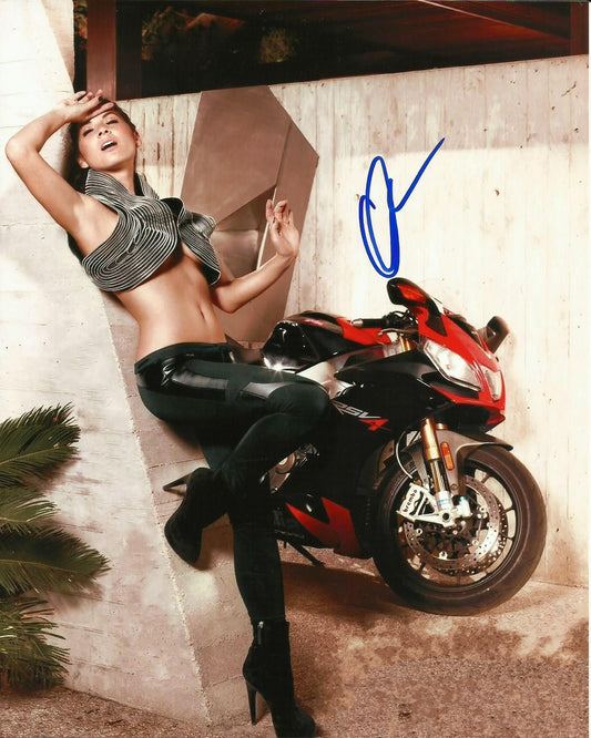 OLIVIA MUNN SIGNED SEXY 10X8 PHOTO (1)