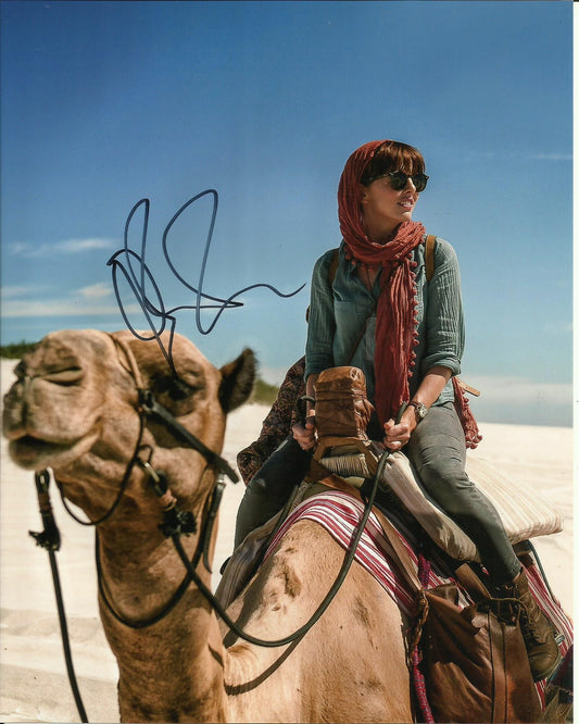 OPHELIA LOVIBOND SIGNED HOOTEN AND THE LADY 10X8 PHOTO (2)