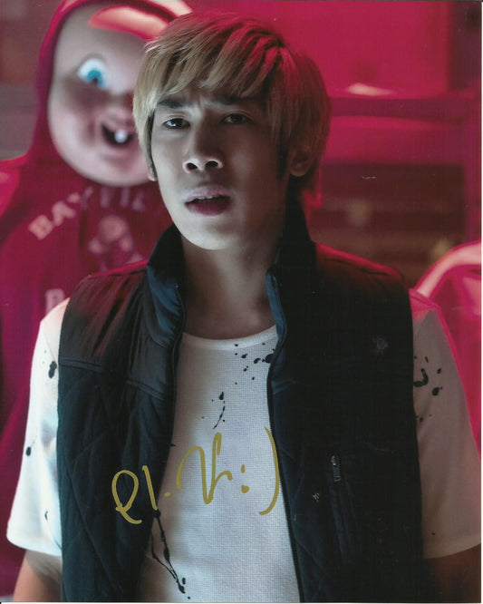 PHIL VU SIGNED HAPPY DEATH DAY 2 8X10 PHOTO (2)