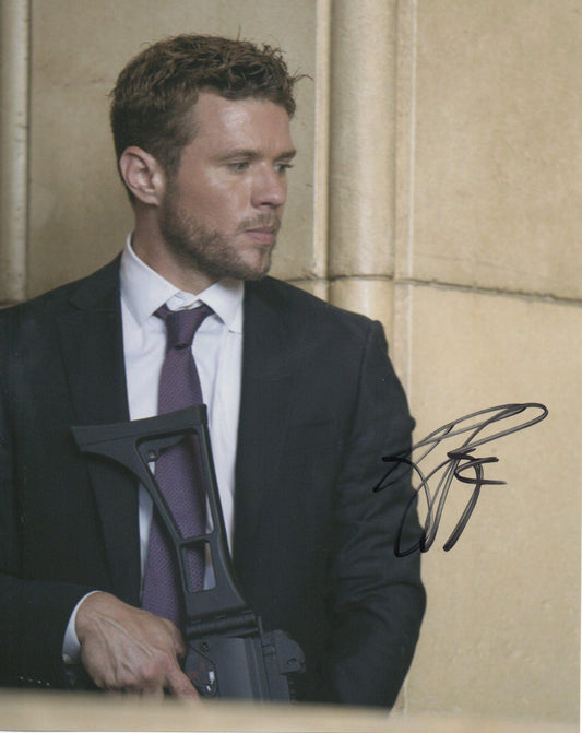 RYAN PHILLIPPE SIGNED SHOOTER 8X10 PHOTO (1)