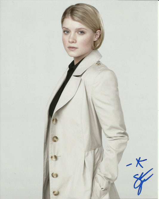 SARAH JONES SIGNED SEXY ALCATRAZ 10X8 PHOTO (2)