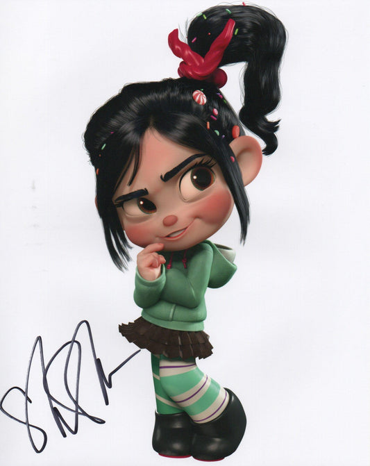 SARAH SILVERMAN SIGNED WRECK IT RALPH 10X8 PHOTO (1)
