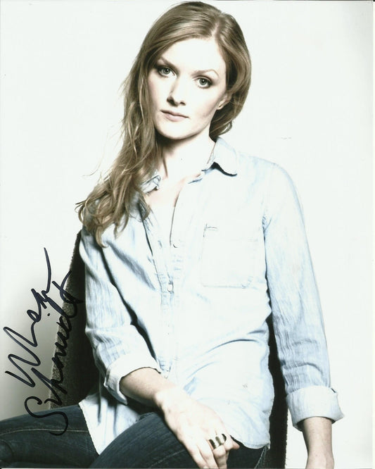 WRENN SCHMIDT SIGNED SEXY 10X8 PHOTO (2)