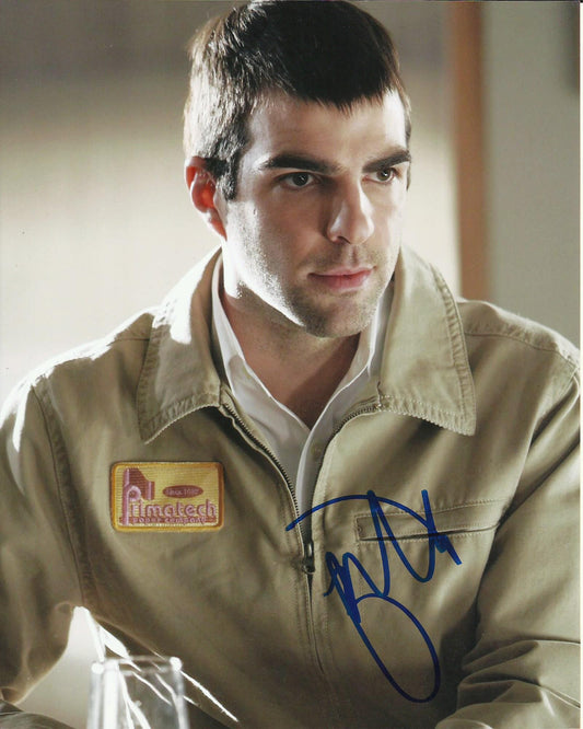 ZACHARY QUINTO SIGNED HEROES 8X10 PHOTO (1)