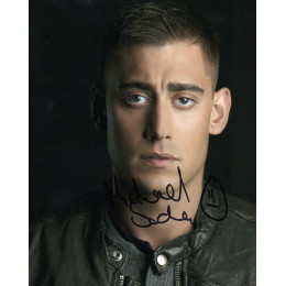 MICHAEL SOCHA SIGNED ONCE UPON A TIME 8X10 PHOTO (2)