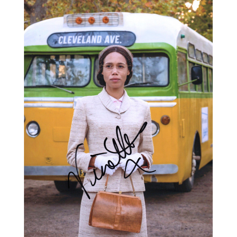 VINETTE ROBINSON SIGNED DR WHO 8X10 PHOTO (1)