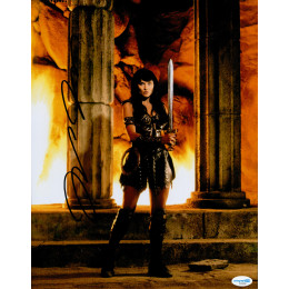 LUCY LAWLESS SIGNED LARGE XENA 14X11 PHOTO (1) ALSO ACOA