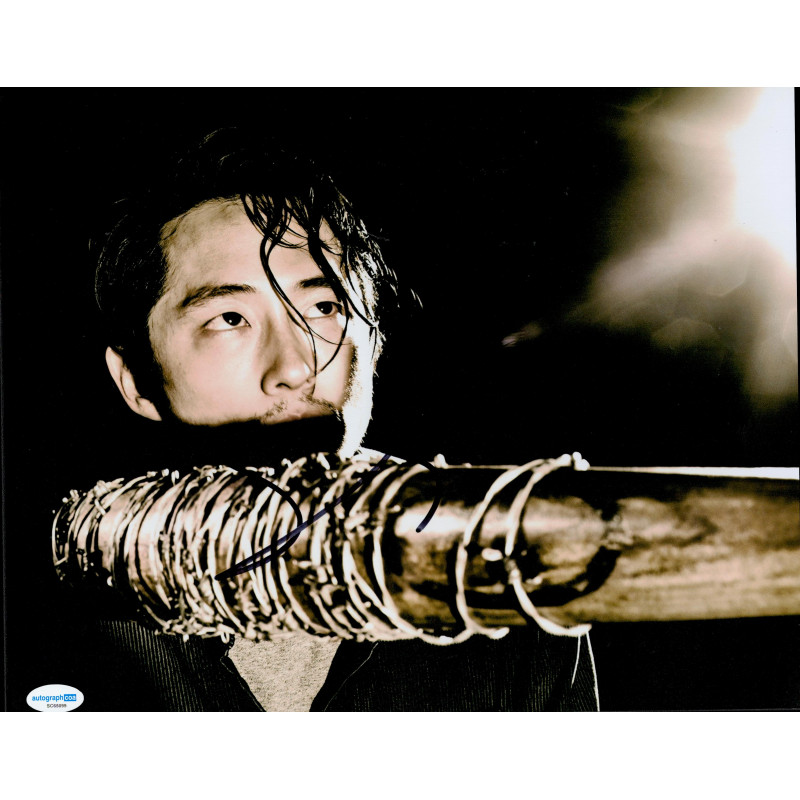 STEVEN YEUN SIGNED LARGE 14X11 THE WALKING DEAD PHOTO (3) ALSO ACOA