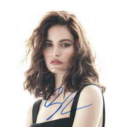 LILY JAMES SIGNED SEXY 10X8 PHOTO (2)