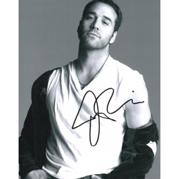 JEREMY PIVEN SIGNED COOL 8X10 PHOTO 