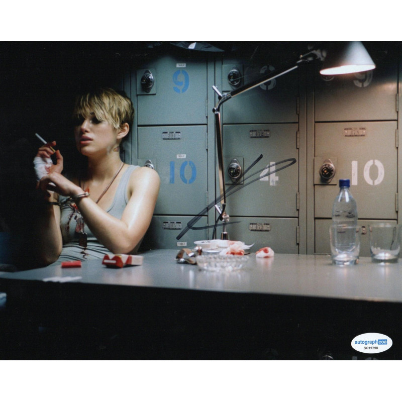 KEIRA KNIGHTLEY SIGNED DOMINO 10X8 PHOTO (2) ALSO ACOA CERTIFIED